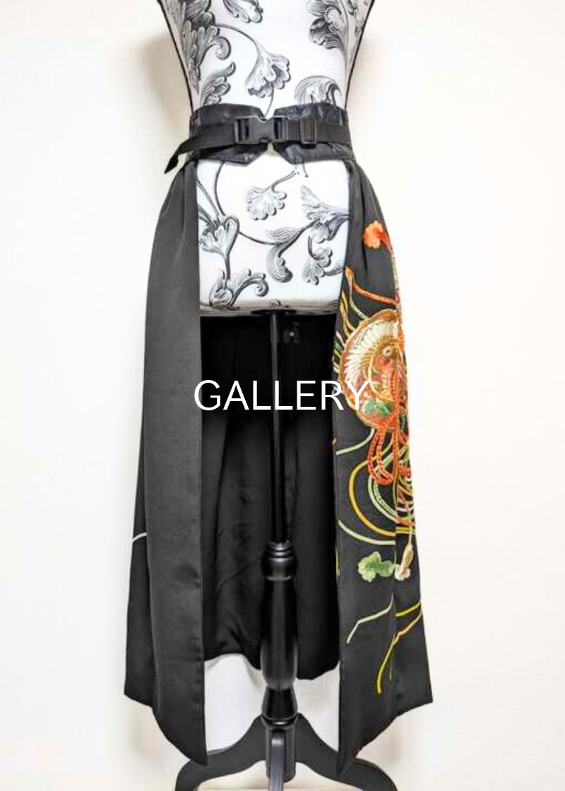 画像6: 【豪華刺繍】黒留袖オーバースカート (6)