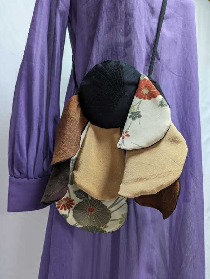 画像6: brown系GeGeフラワーマルチチャーム (6)