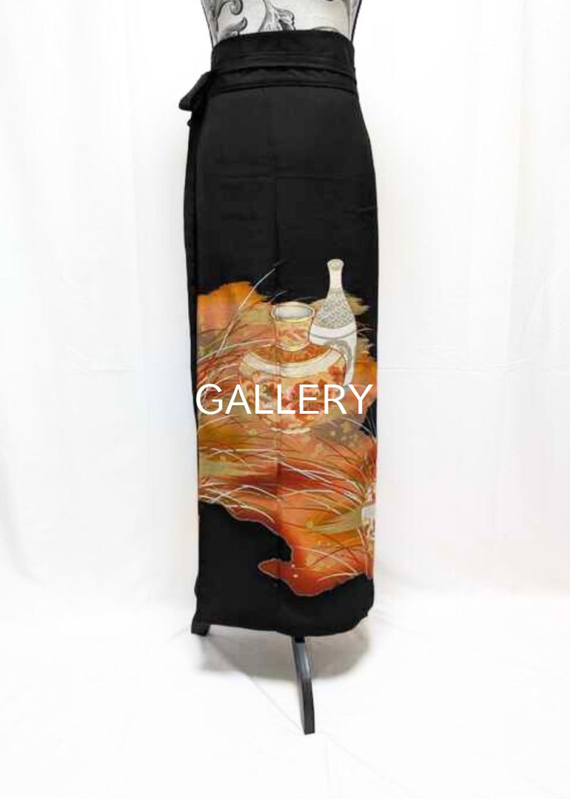 画像3: 【壺文様】黒留袖ラップスカート (3)