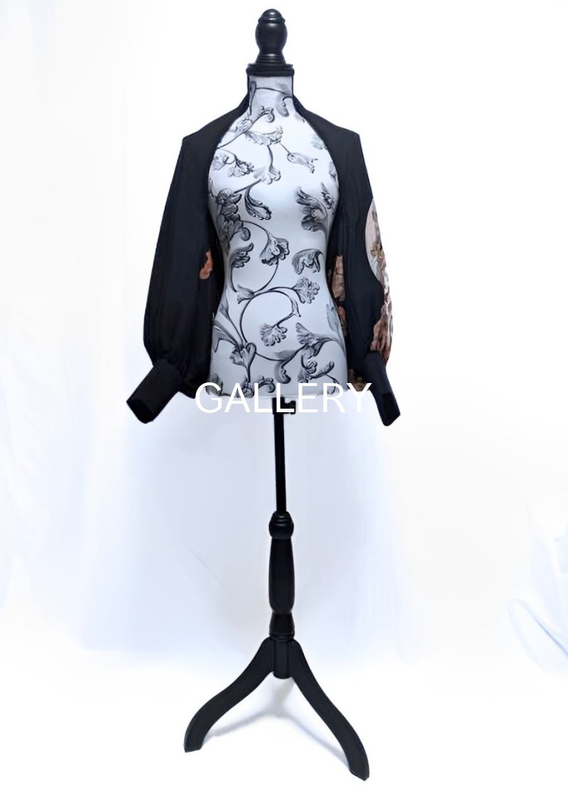 画像4: 甚三紅黒留袖マーガレット (4)