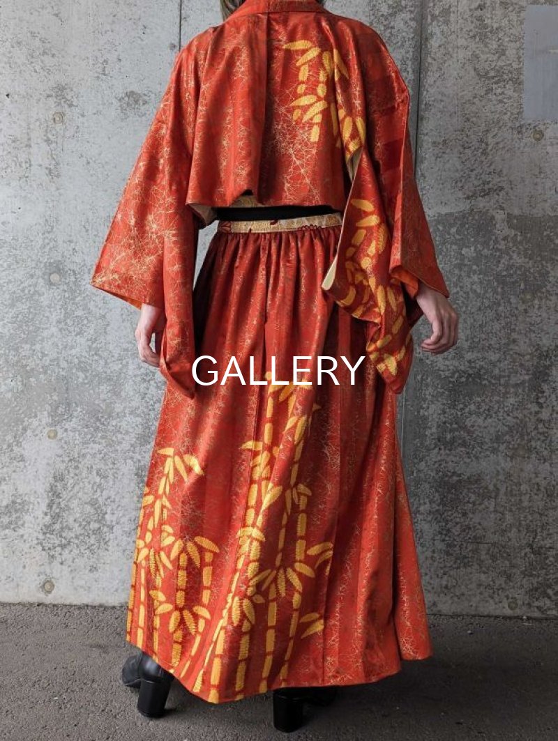 画像4: 【朱×赤ストライプ】金色絞り染め竹柄ジャケット＆タイトミニ＆オーバースカート (4)