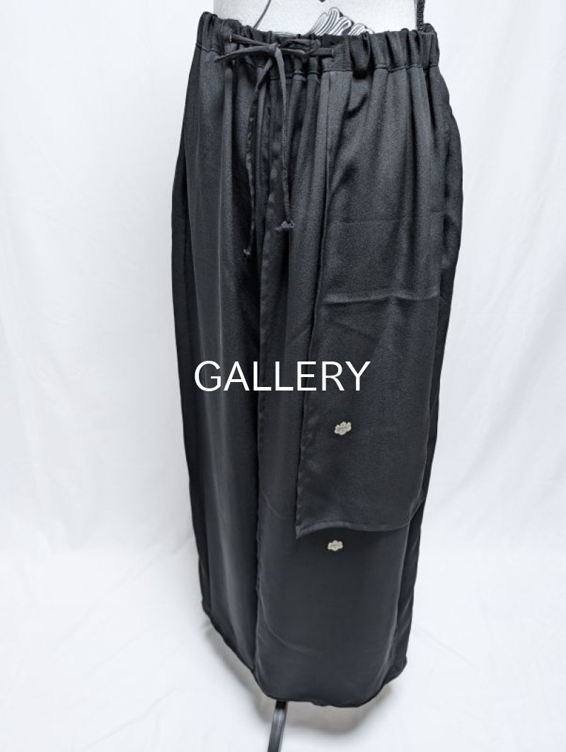 画像17: 【五三桐紋】黒紋付レイヤードワイドパンツ (17)