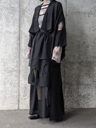 黒紋付フリルガウン(袷)｜着物リメイクGeGe