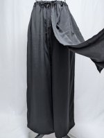 画像13: 【五三桐紋】黒紋付レイヤードワイドパンツ (13)