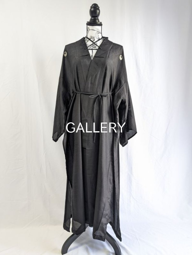 画像16: 【浮線蝶紋】黒紋付ワイドスリーブガウン (16)