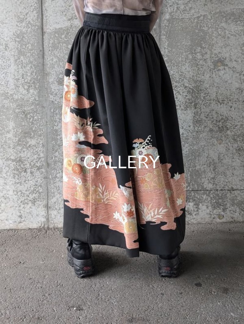 画像3: 【鴛鴦×四季草花×珊瑚色】黒留袖オーバースカート (3)