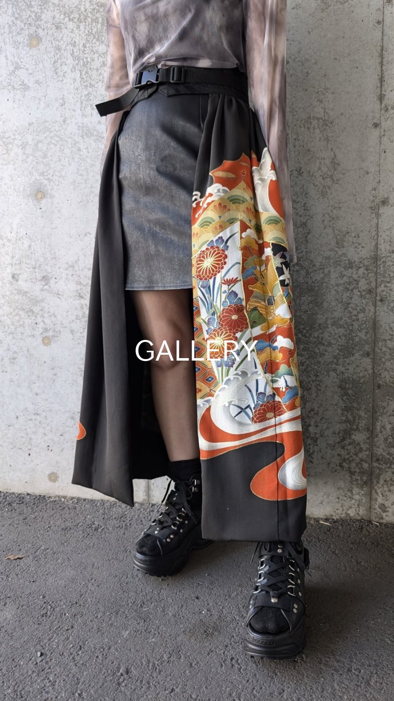 画像2: 【波飛沫に几帳柄】黒留袖オーバースカート (2)