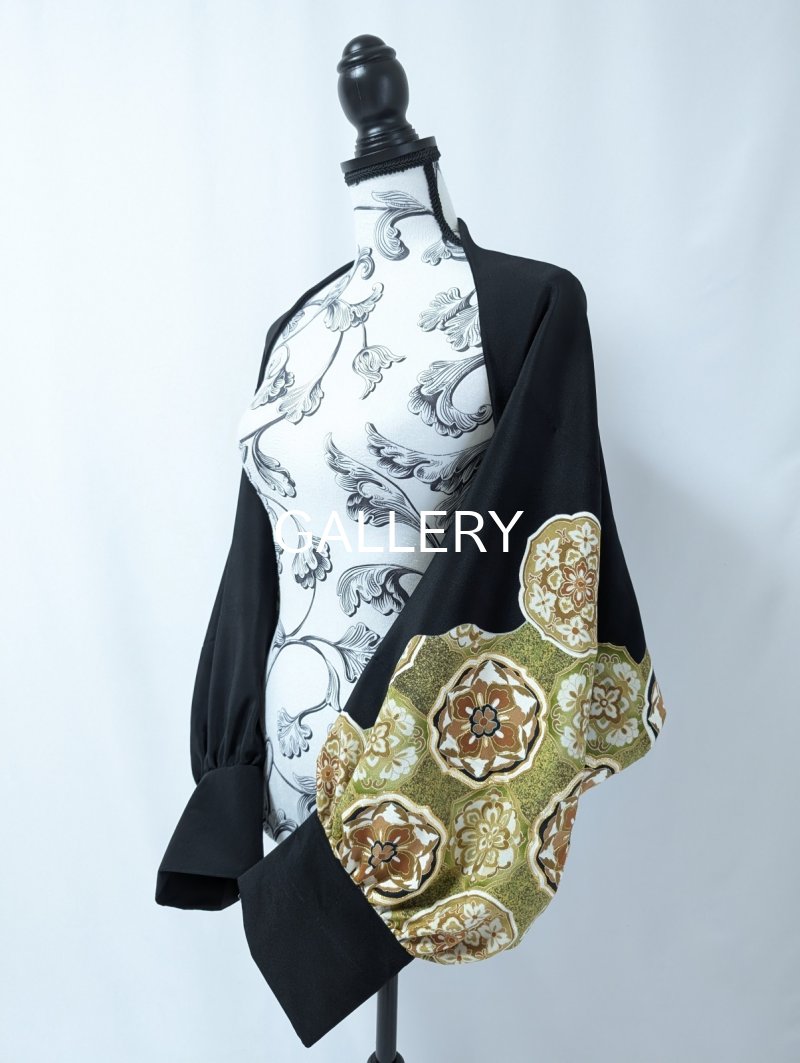 画像7: 【金駒×華文】黒留袖マーガレット (7)