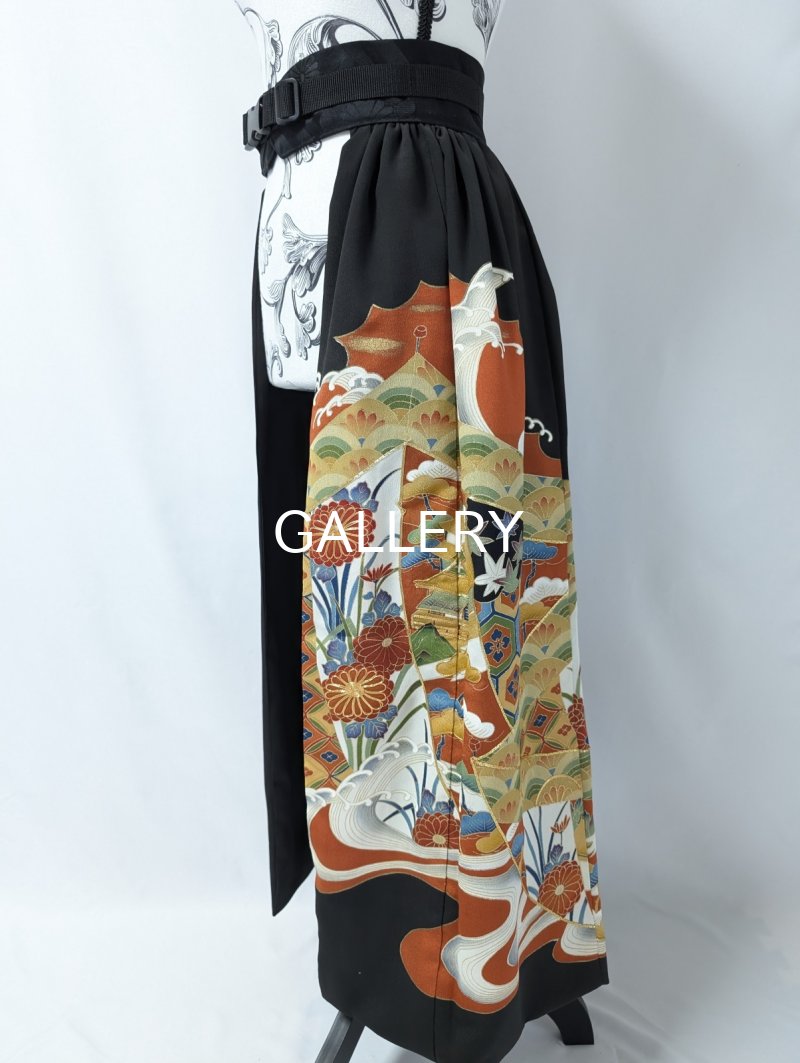 画像9: 【波飛沫に几帳柄】黒留袖オーバースカート (9)