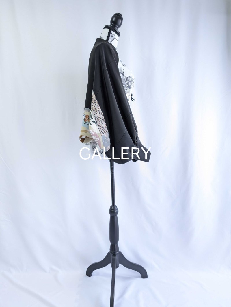 画像7: 【宝巻×文箱×四季草花】黒留袖マーガレット (7)