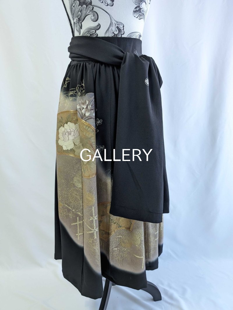 画像17: 【扇に四季草花×剣木瓜紋】黒留袖無限wayワンピース (17)
