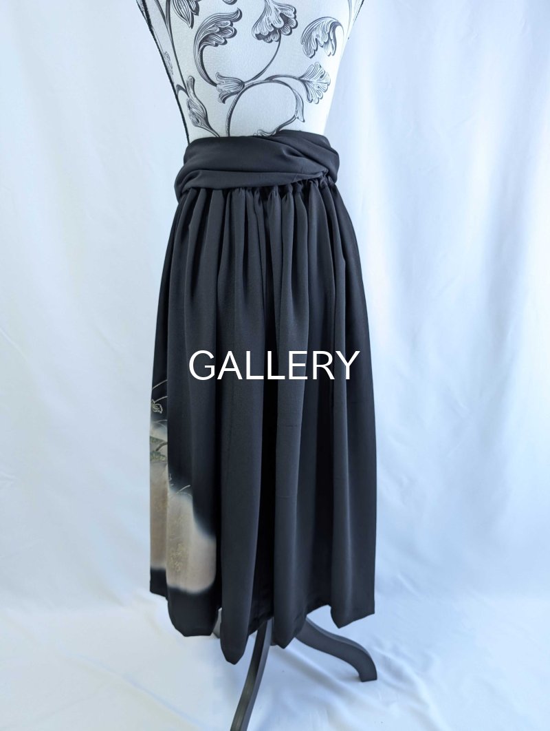 画像18: 【扇に四季草花×剣木瓜紋】黒留袖無限wayワンピース (18)