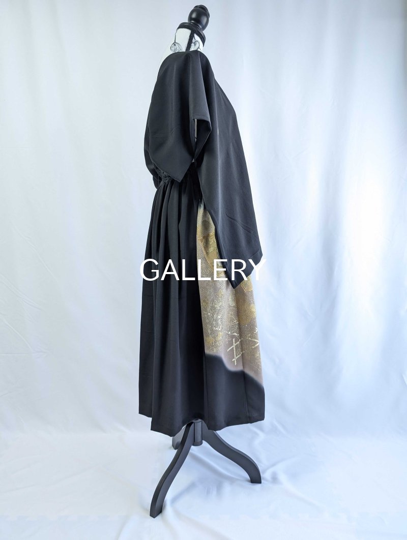 画像7: 【扇に四季草花×剣木瓜紋】黒留袖無限wayワンピース (7)