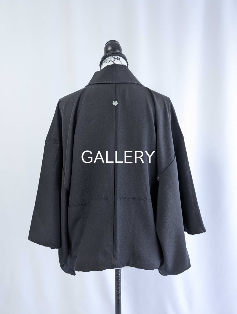 画像17: 【五三桐紋×金駒飛鶴】落款付オーバースカートセットアップ (17)