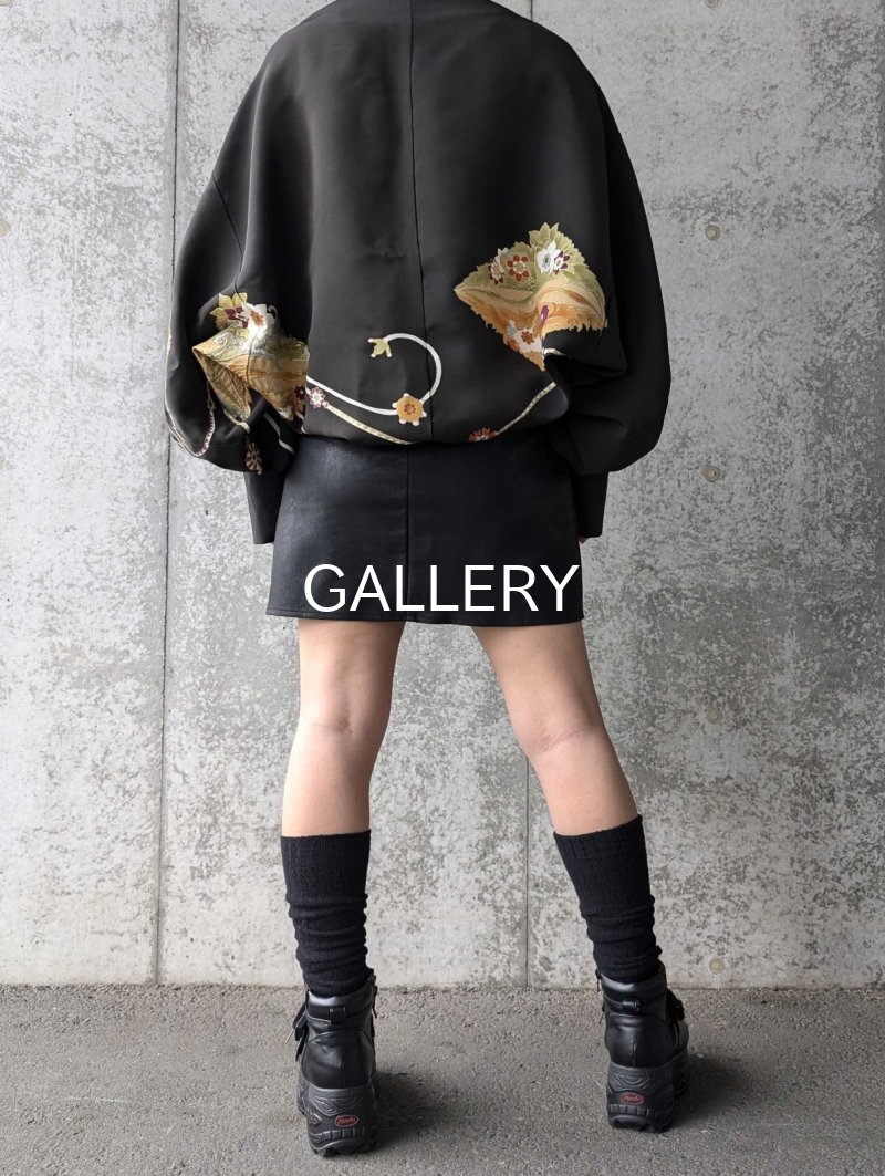 画像2: 【金駒×向かい鶴菱】黒留袖マーガレット (2)