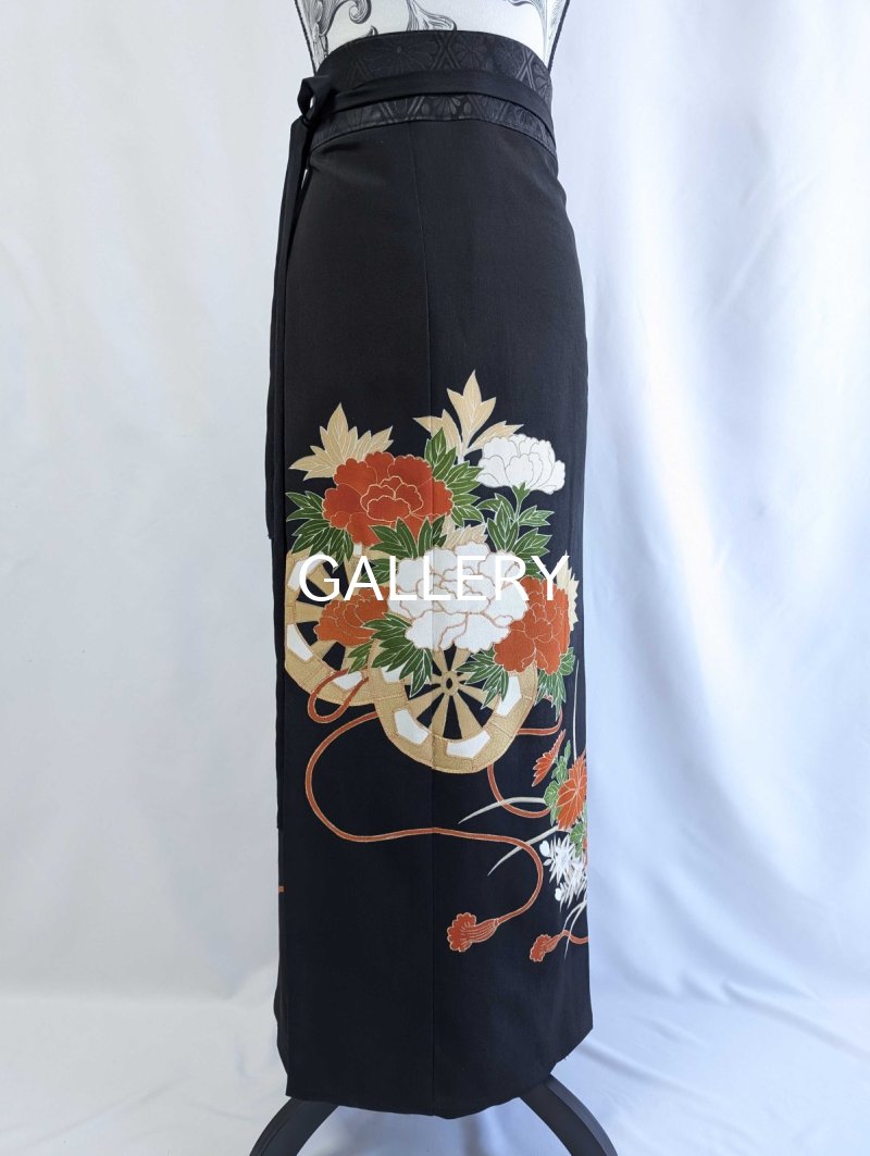 画像13: 【金駒×花車×菊菱黒帯】黒留袖ラップスカートセットアップ (13)
