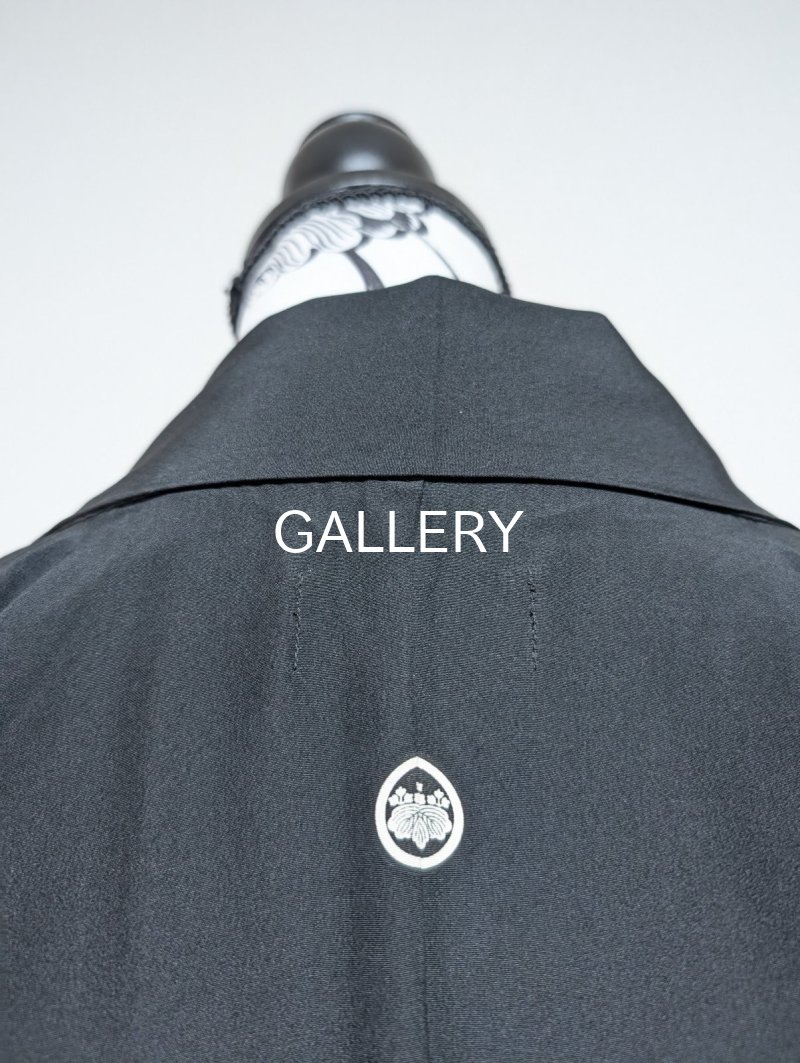 画像11: 【五三桐紋】黒紋付フリルガウン - 袷 - (11)