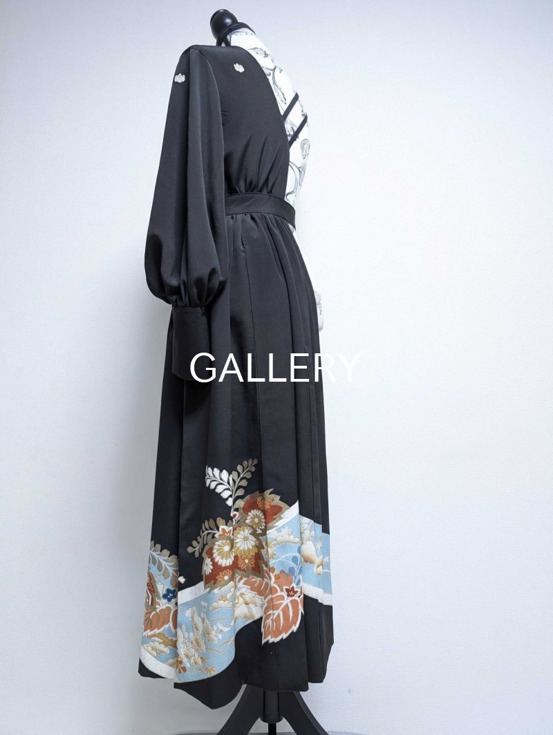 画像13: 【金刺繍踊り桐×五三桐紋】黒留袖アシンメトリードレス (13)