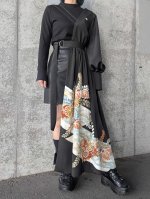 画像2: 【金刺繍踊り桐×五三桐紋】黒留袖アシンメトリードレス (2)