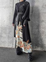 画像1: 【金刺繍踊り桐×五三桐紋】黒留袖アシンメトリードレス (1)