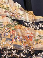画像2: 【金箔平安絵巻柄×松×桜】落款付き黒留袖 (2)