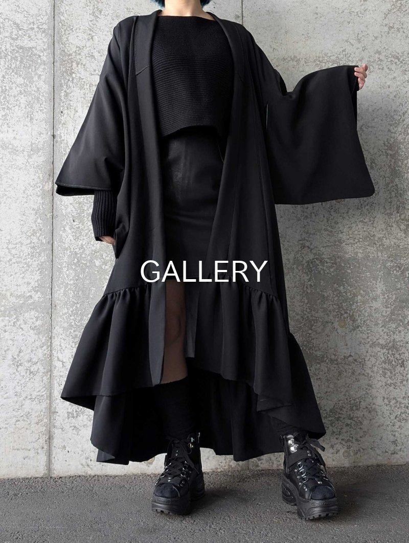 画像3: 【五三桐紋】黒紋付フリルガウン - mode - (3)