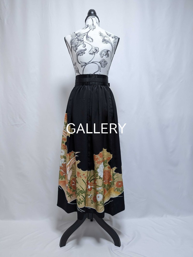 画像7: 【尾長鶏×四季草花】黒留袖オーバースカート (7)