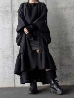 画像2: 【五三桐紋】黒紋付フリルガウン - mode - (2)