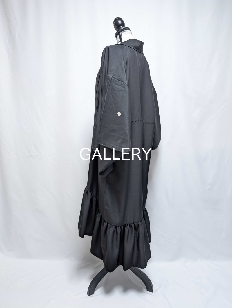 画像8: 【五三桐紋】黒紋付フリルガウン - mode - (8)