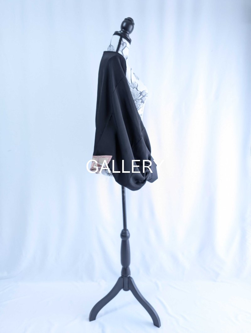 画像14: 【松竹梅×巻物×宝尽くし文様】黒留袖マーガレット (14)