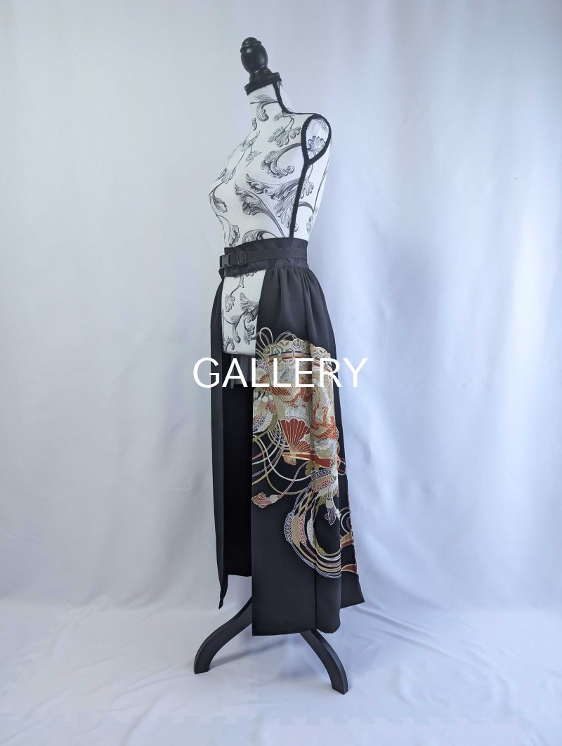 画像18: 【金駒扇×鳳凰×几帳文】黒留袖オーバースカート＆リボンジャケットセットアップ (18)