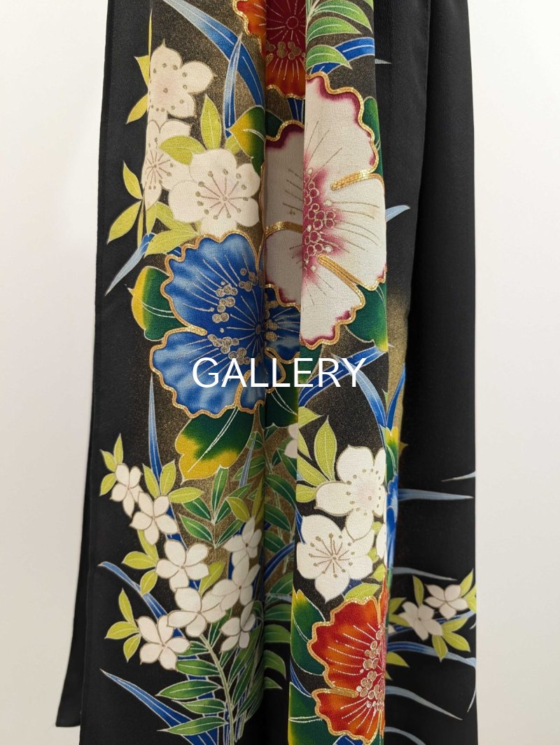 画像12: 【金駒刺繍×山茶花】黒留袖オーバースカート (12)