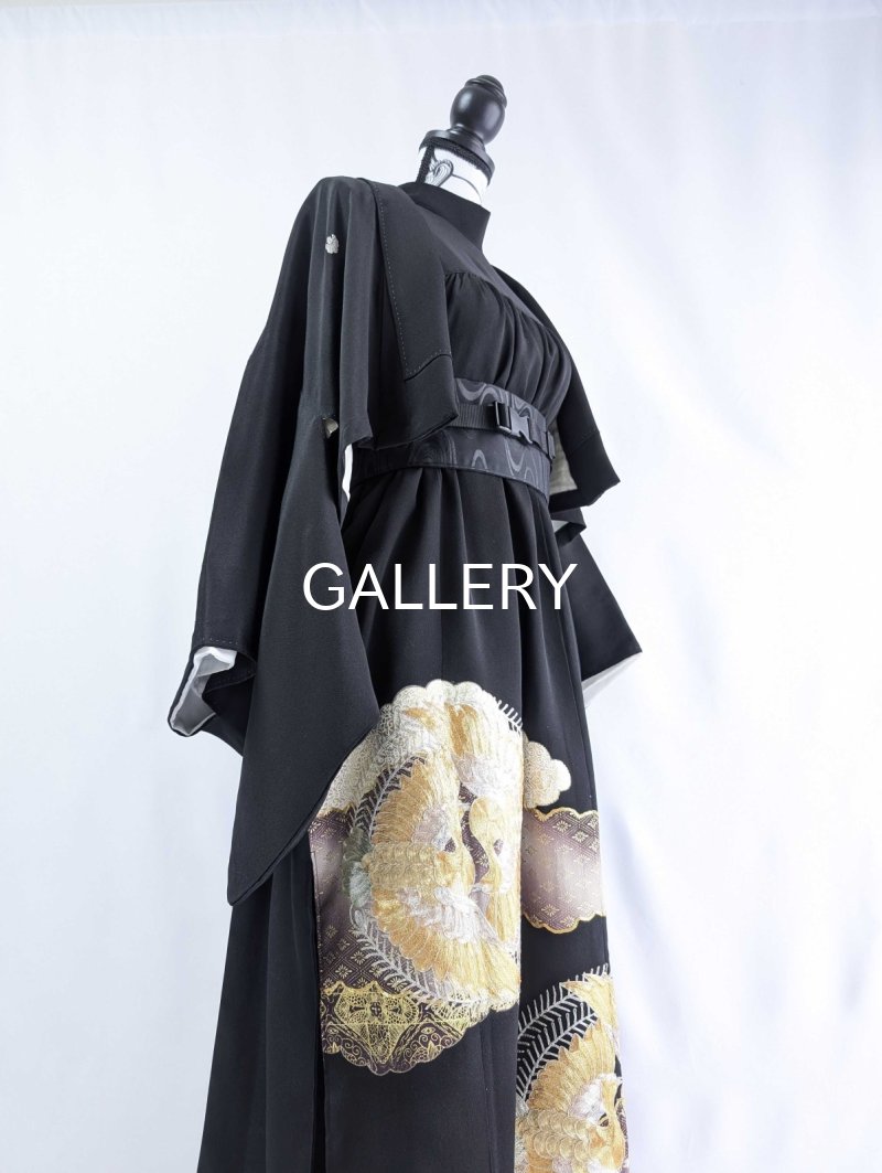 画像42: 【豪華金駒×向かい鳳凰×雲取り菊菱】黒留袖ハイネックドレス&ショートジャケットセット (42)