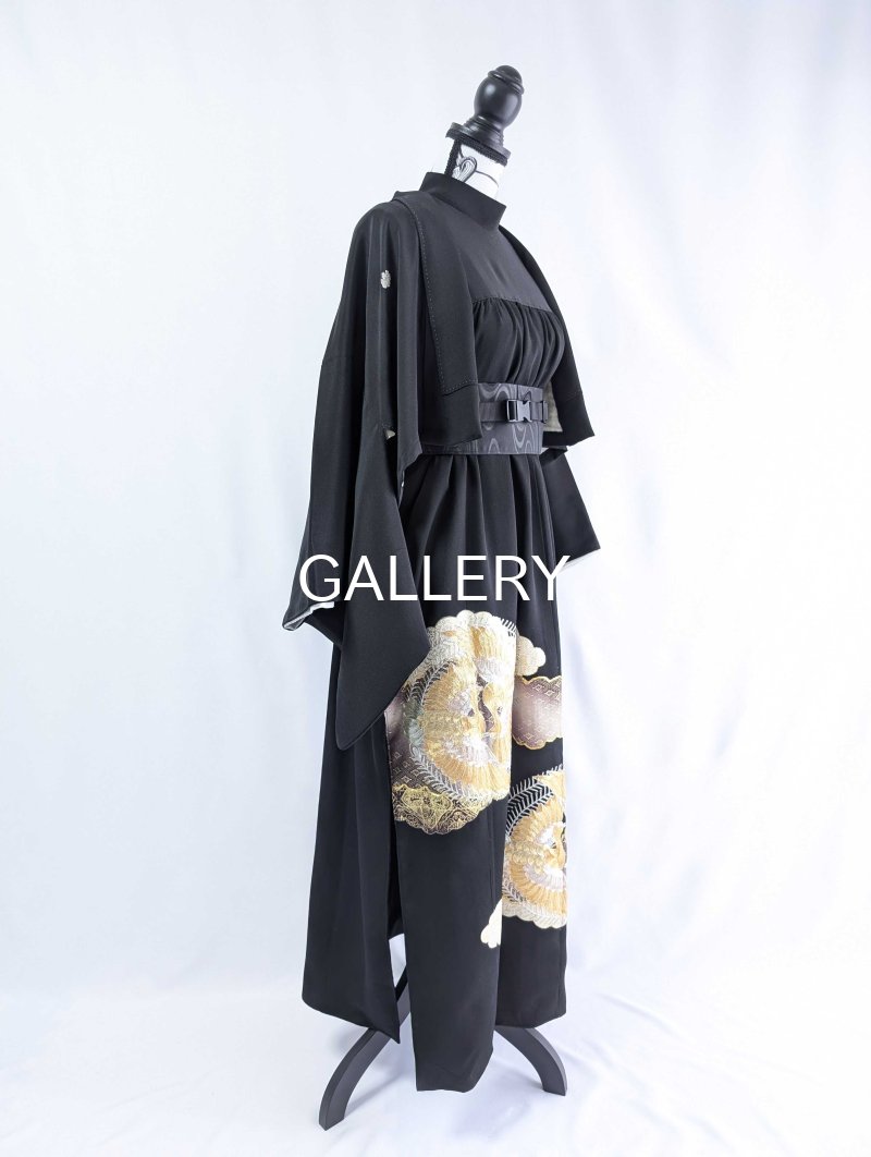 画像41: 【豪華金駒×向かい鳳凰×雲取り菊菱】黒留袖ハイネックドレス&ショートジャケットセット (41)