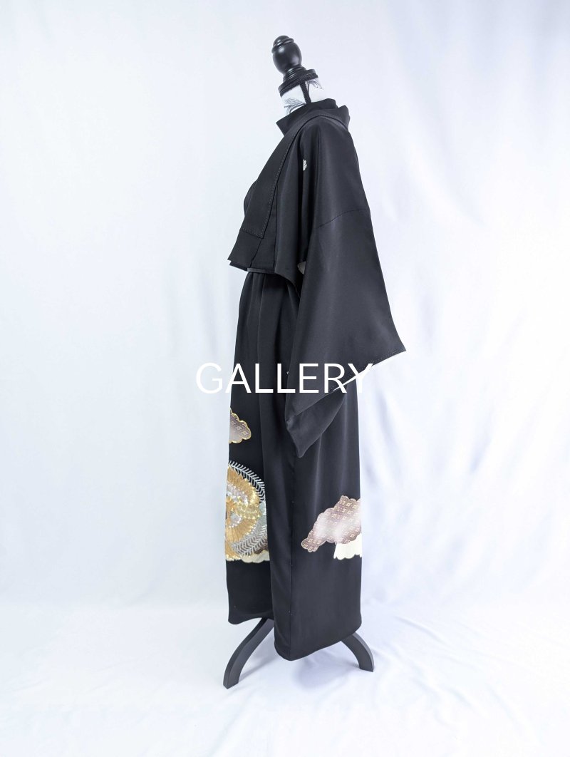 画像38: 【豪華金駒×向かい鳳凰×雲取り菊菱】黒留袖ハイネックドレス&ショートジャケットセット (38)