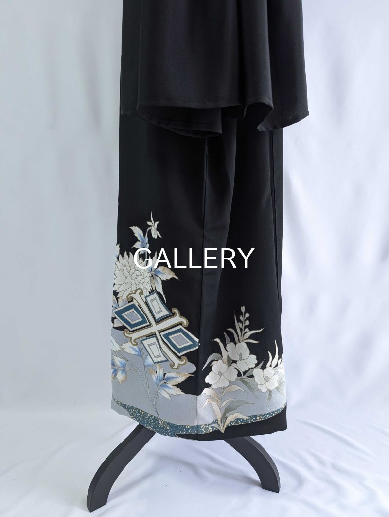 画像24: 【刺繍芍薬×雲取り】黒留袖フリルケープスリーブカーディガンコート (24)