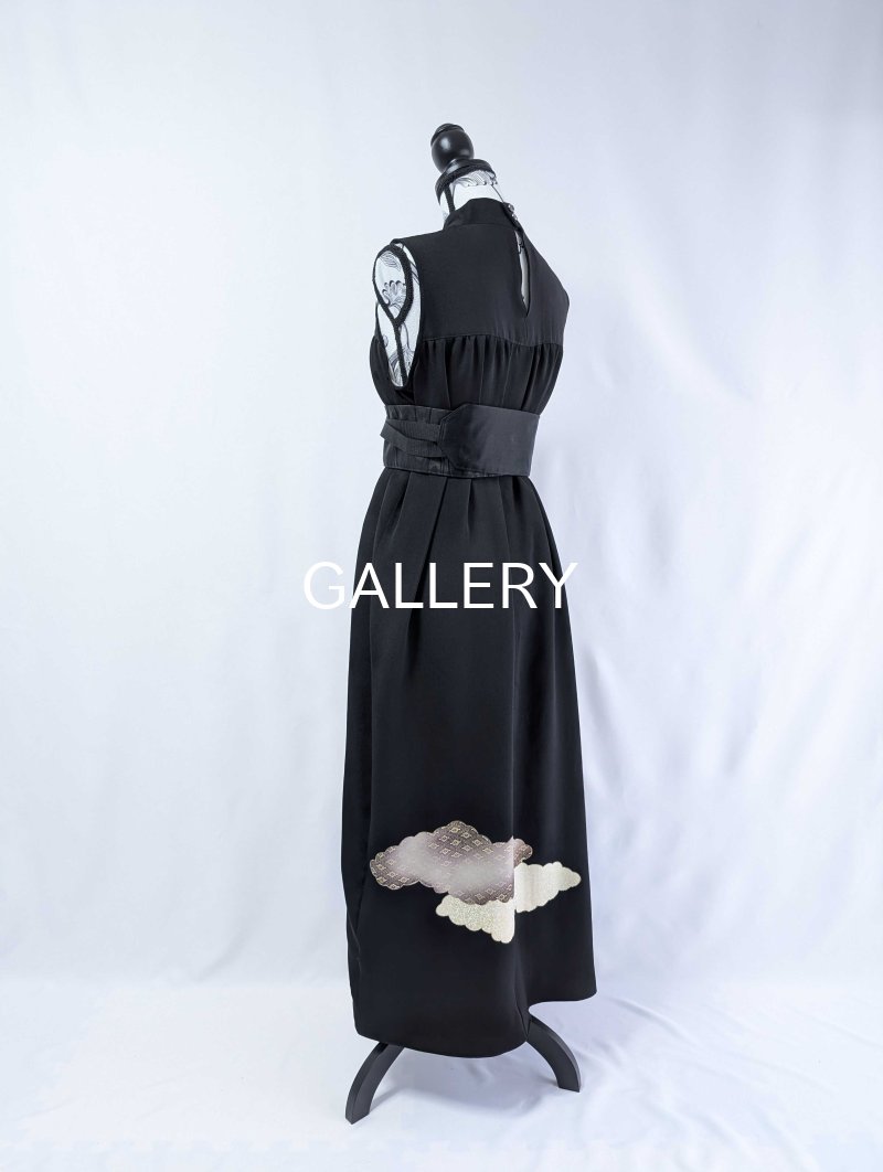 画像34: 【豪華金駒×向かい鳳凰×雲取り菊菱】黒留袖ハイネックドレス&ショートジャケットセット (34)