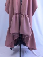 画像6: 【剣片喰紋×紅梅色×草花地紋】一つ紋付き色無地フリルガウン (6)