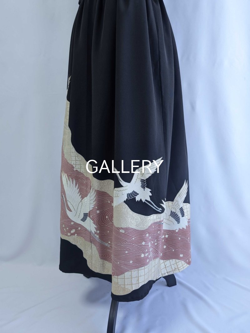 画像18: 【刺繍飛鶴×流水×五三桐紋】黒留袖無限wayワンピース&キャミソール (18)