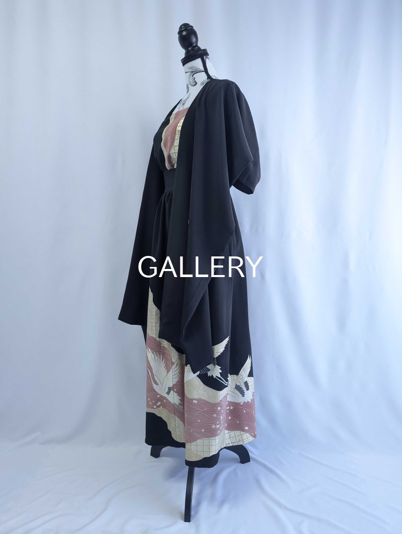 画像11: 【刺繍飛鶴×流水×五三桐紋】黒留袖無限wayワンピース&キャミソール (11)