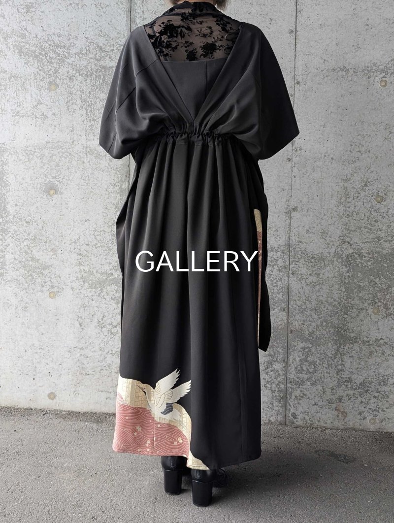 画像6: 【刺繍飛鶴×流水×五三桐紋】黒留袖無限wayワンピース&キャミソール (6)