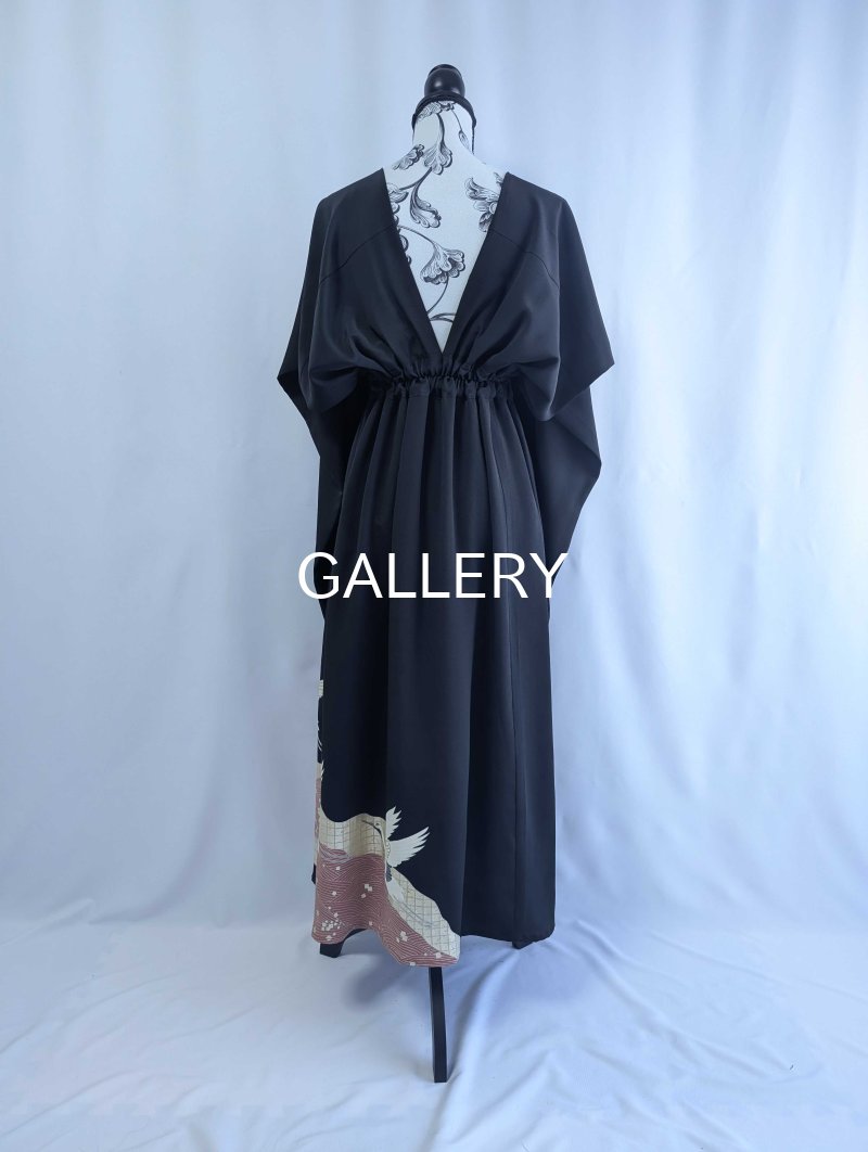 画像33: 【刺繍飛鶴×流水×五三桐紋】黒留袖無限wayワンピース&キャミソール (33)