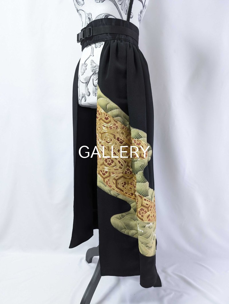 画像9: 【金駒流水×亀甲花菱】黒留袖オーバースカート (9)