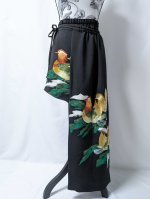 画像28: 【刺繍鴛鴦×丸に違い鷹の羽紋】黒留袖ショートパンツセットアップ＆オーバースカート (28)