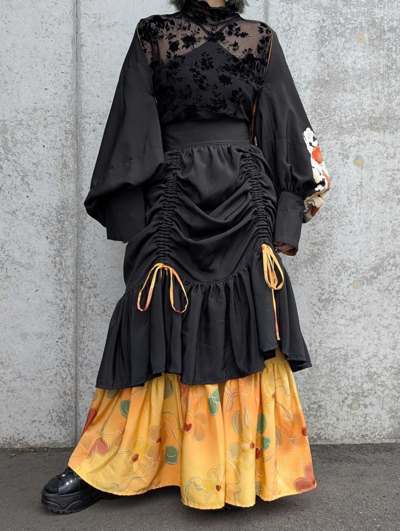 画像2: 【黒留袖-梅重-×小紋-山吹-】マーガレット＆シャンデリアフリルスカート (2)