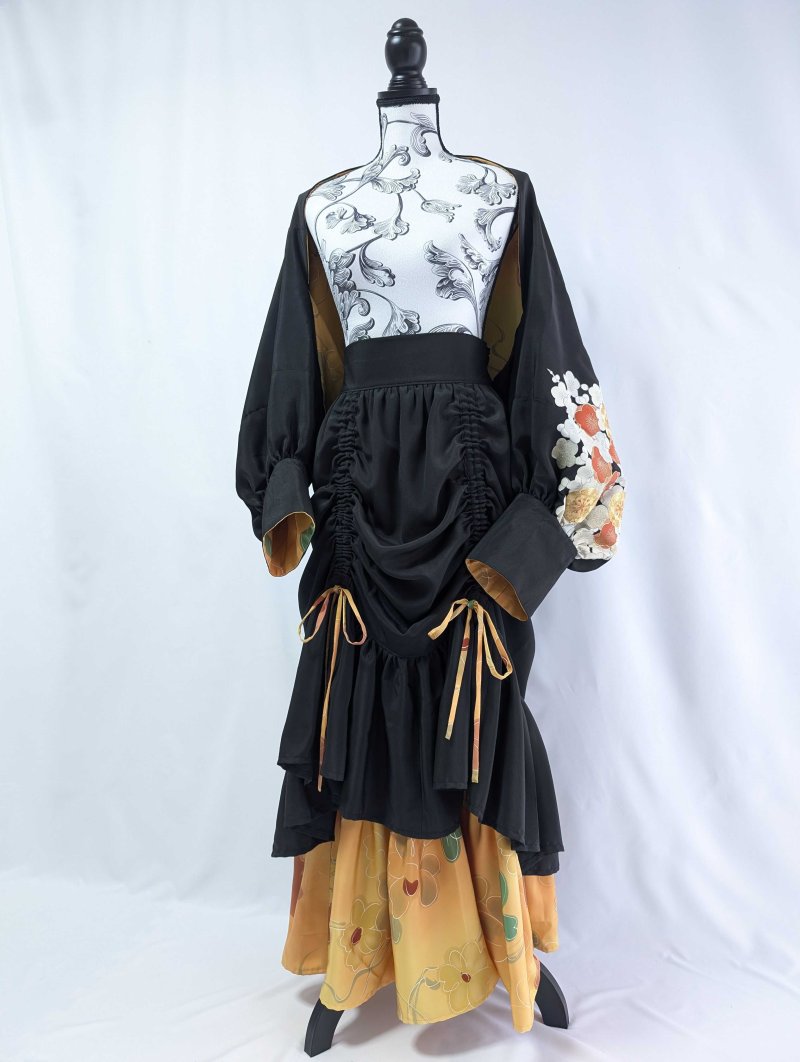 画像36: 【黒留袖-梅重-×小紋-山吹-】マーガレット＆シャンデリアフリルスカート (36)