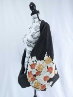 画像13: 【黒留袖-梅重-×小紋-山吹-】マーガレット＆シャンデリアフリルスカート (13)