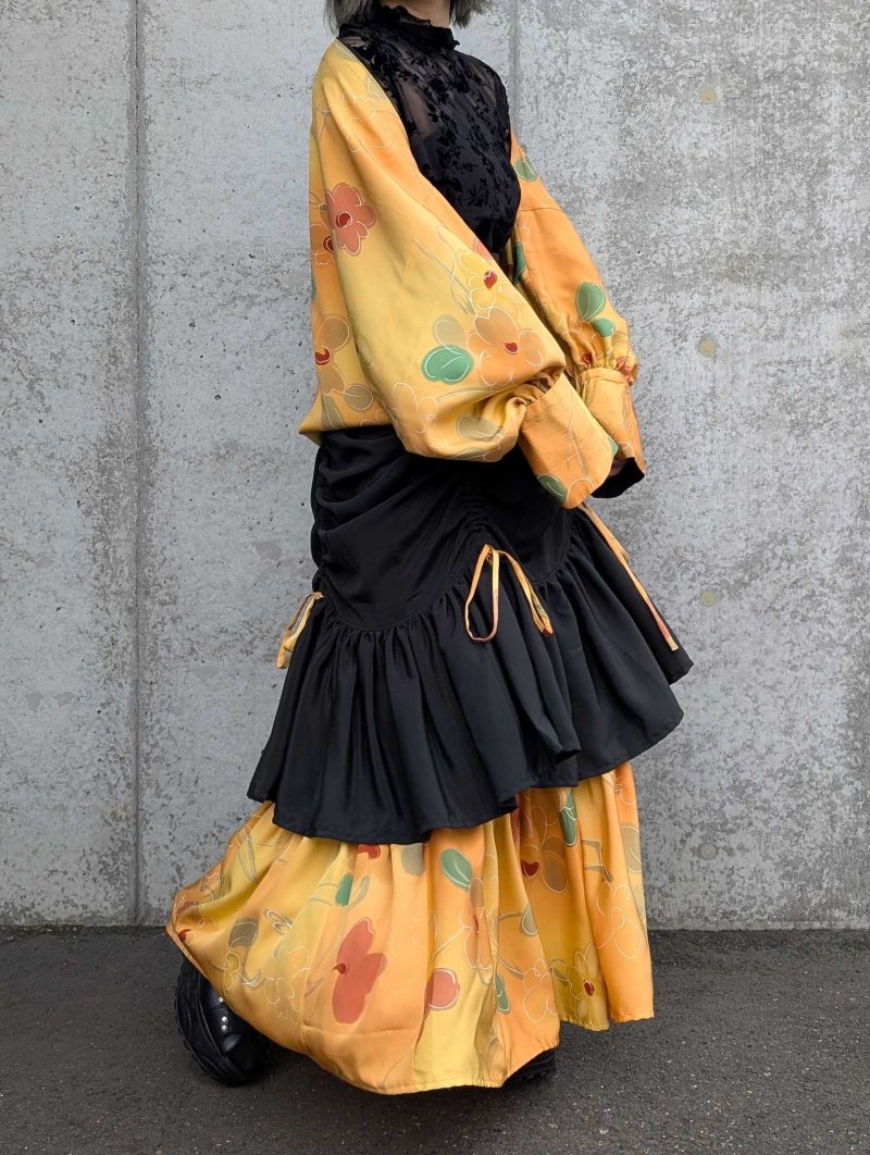 画像8: 【黒留袖-梅重-×小紋-山吹-】マーガレット＆シャンデリアフリルスカート (8)