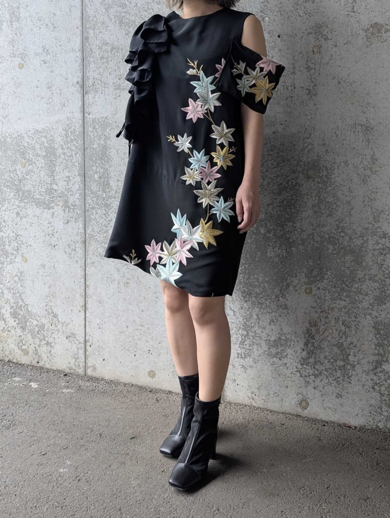 画像5: 【楓×絢爛刺繍】黒留袖アシンメトリーギャザーワンピース (5)