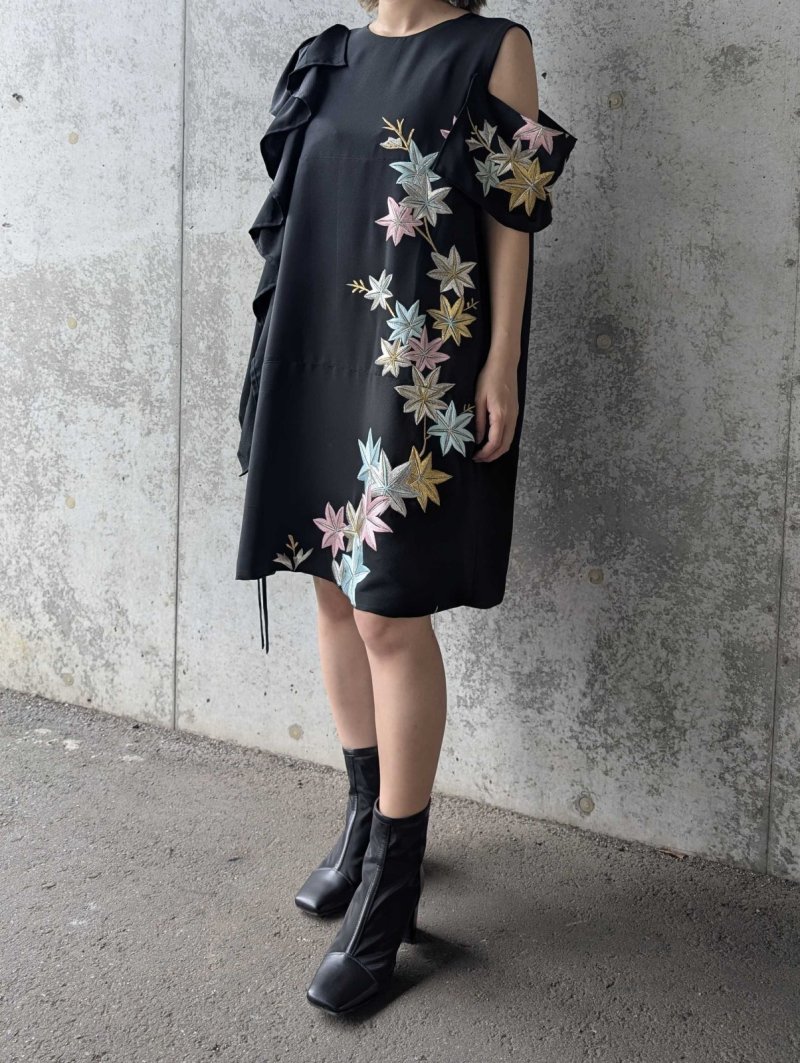 画像7: 【楓×絢爛刺繍】黒留袖アシンメトリーギャザーワンピース (7)